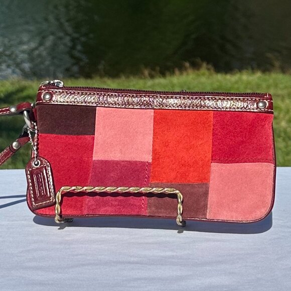 COACH Hampton Mosaic Suede Berry Patchwork Wristlet Leather Silver NWOT 140200 - Picture 12 of 12